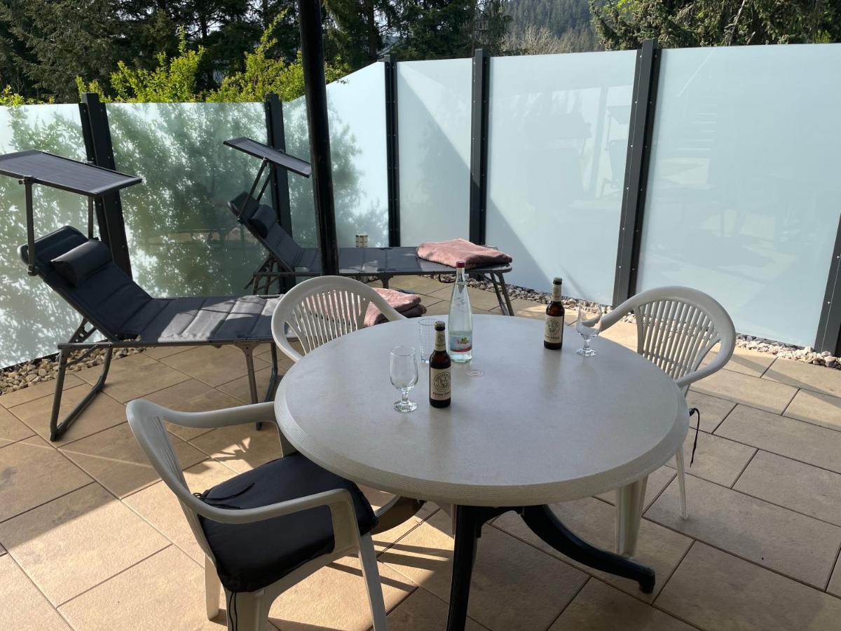 Haus Jenni Im Schwarzwald, 3,5-Zimmer, Grosse Terrasse Φρόιντενσταντ Εξωτερικό φωτογραφία